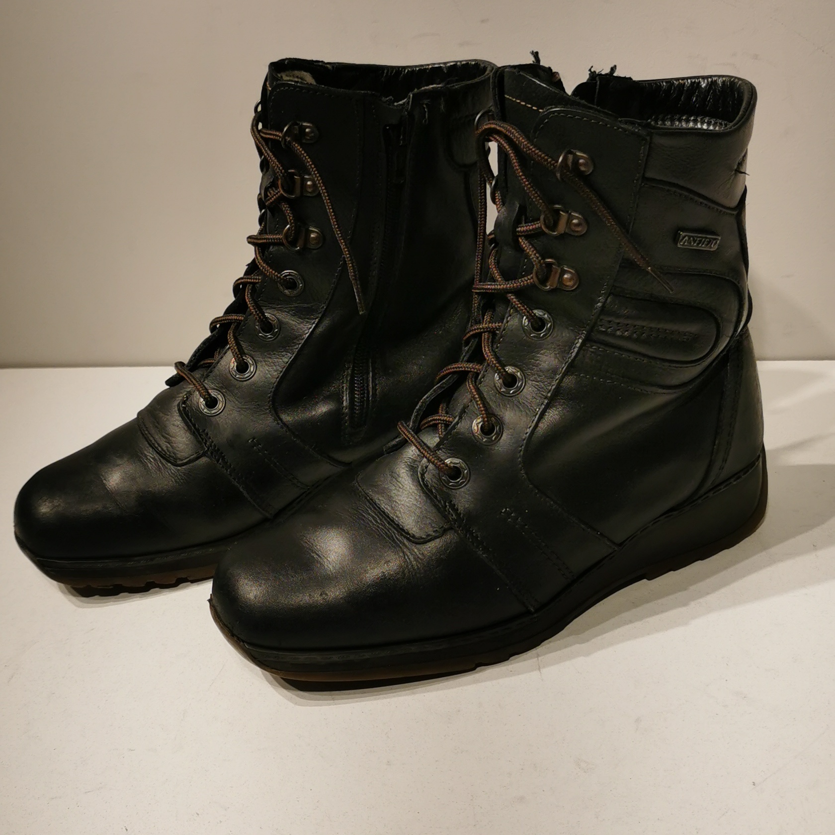 Anfibio Women's Brown Leather Lace Up Zipper On The Side Boots
